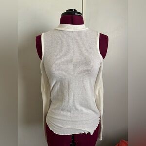 EUC American Rag beige cold shoulder ribbed top, Size M